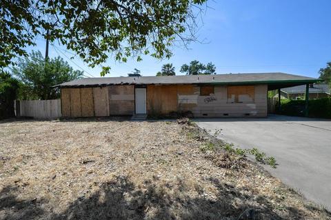 2425 Green St, Merced, CA 95340 photo 1