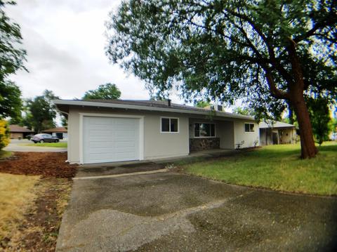 6016 Leafwood Dr, Carmichael, CA 95608 photo 2