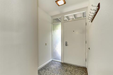 4113 Scranton Cir, Carmichael, CA 95608 photo 4