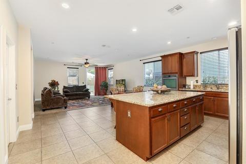 739 Monte Casa St, Manteca, CA 95337 photo 4