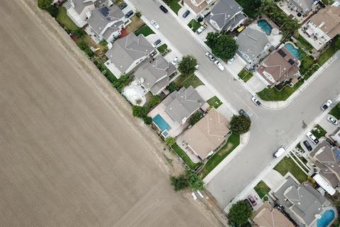 413 Montclair Ln, Tracy, CA 95376 photo 29