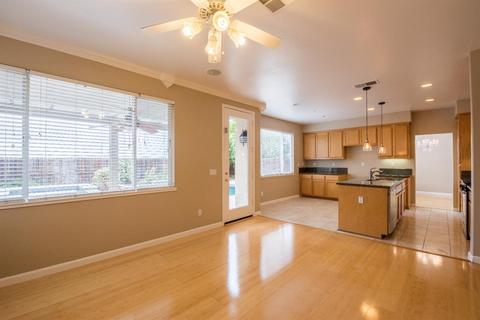 413 Montclair Ln, Tracy, CA 95376 photo 8