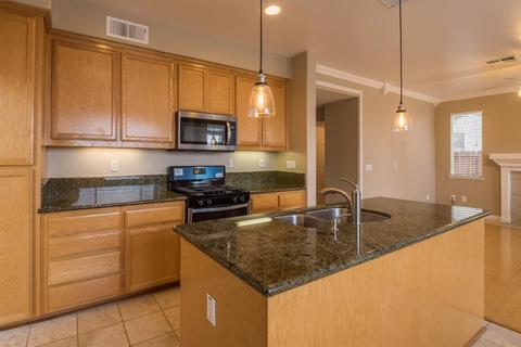 413 Montclair Ln, Tracy, CA 95376 photo 11