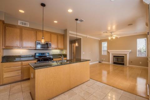 413 Montclair Ln, Tracy, CA 95376 photo 10