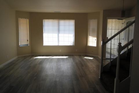 591 Marisa Dr, Patterson, CA 95363 photo 5
