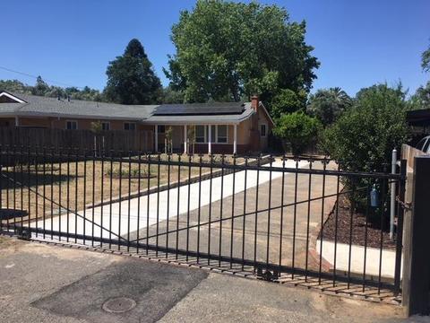 6141 Merry Ln, Carmichael, CA 95608 photo 3