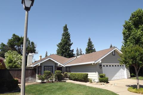 114 Rivergate Pl, Lodi, CA 95240 photo 2