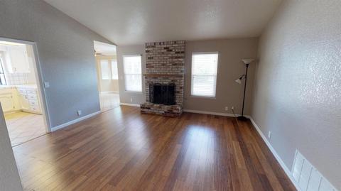 352 Lancaster Dr, Manteca, CA 95336 photo 4