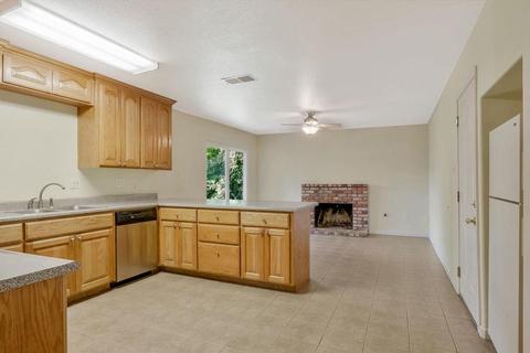 1413 Solano Cir, Modesto, CA 95355 photo 10
