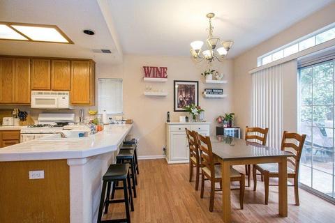1207 Farragut Cir, Davis, CA 95618 photo 8