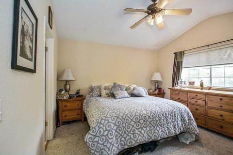 1207 Farragut Cir, Davis, CA 95618 photo 9