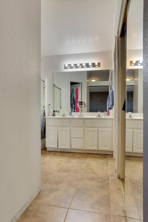 766 Limestone Ave, Lathrop, CA 95330 photo 32