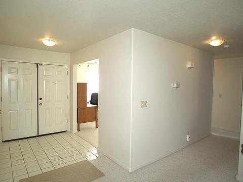 1644 Fantasy Ct, Modesto, CA 95351 photo 4