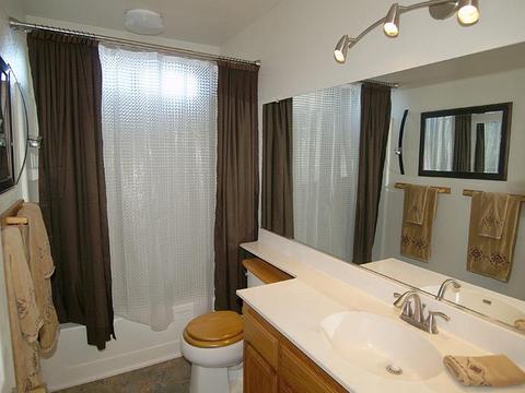1644 Fantasy Ct, Modesto, CA 95351 photo 15