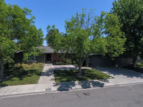 1215 Cecil Way, Modesto, CA 95350 photo 3