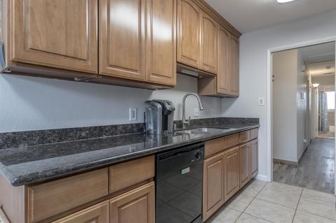 1647 David Dr, Escalon, CA 95320 photo 8