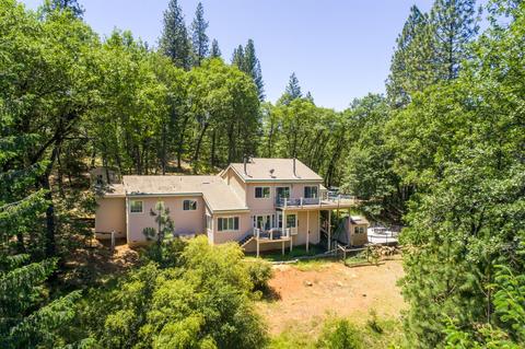 13407 Capitol Dr, Grass Valley, CA 95945 photo 3