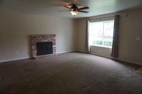 900 Panoche Dr, Modesto, CA 95358 photo 5