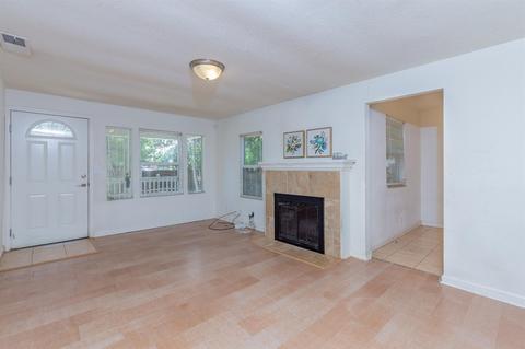 2920 Walnut Ave, Carmichael, CA 95608 photo 2