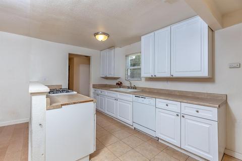 2920 Walnut Ave, Carmichael, CA 95608 photo 4