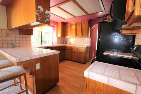 2008 Sheldon Dr, Modesto, CA 95350 photo 8