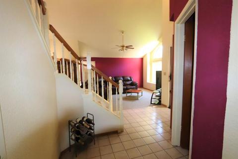 2008 Sheldon Dr, Modesto, CA 95350 photo 6