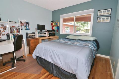 2715 Adrian, Davis, CA 95618 photo 22