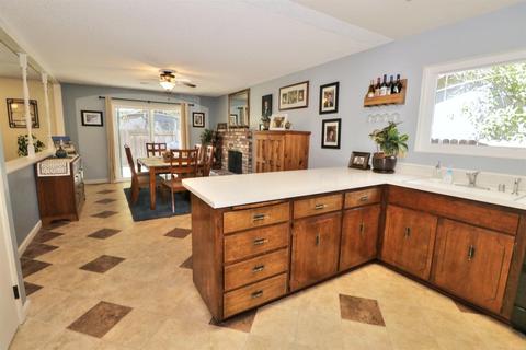 2715 Adrian, Davis, CA 95618 photo 11