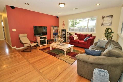2715 Adrian, Davis, CA 95618 photo 16