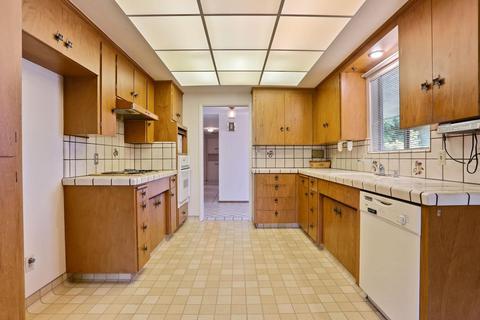 2110 W Lodi Ave, Lodi, CA 95242 photo 11