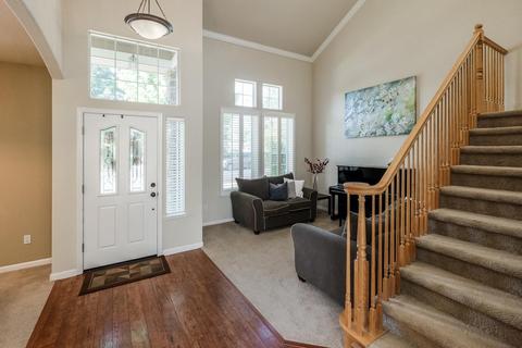 727 Hunter Pl, Folsom, CA 95630 photo 2