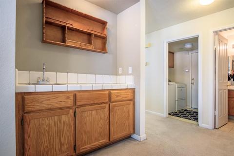 924 Long Barn Dr, Lathrop, CA 95330 photo 17