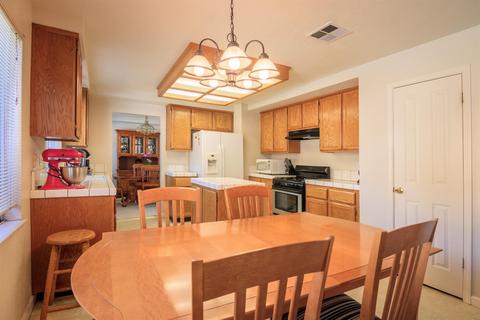 924 Long Barn Dr, Lathrop, CA 95330 photo 13