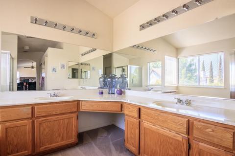 924 Long Barn Dr, Lathrop, CA 95330 photo 29