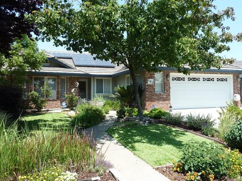 540 E 10th St, Lincoln, CA 95648 photo 1