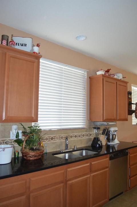 25957 Stephens St, Esparto, CA 95627 photo 8
