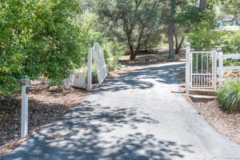 2521 Bird Haven Ct, Cool, CA 95614 photo 3