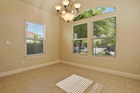 1526 Magic Ln, Lodi, CA 95242 photo 9