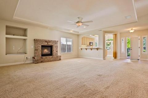 1526 Magic Ln, Lodi, CA 95242 photo 4