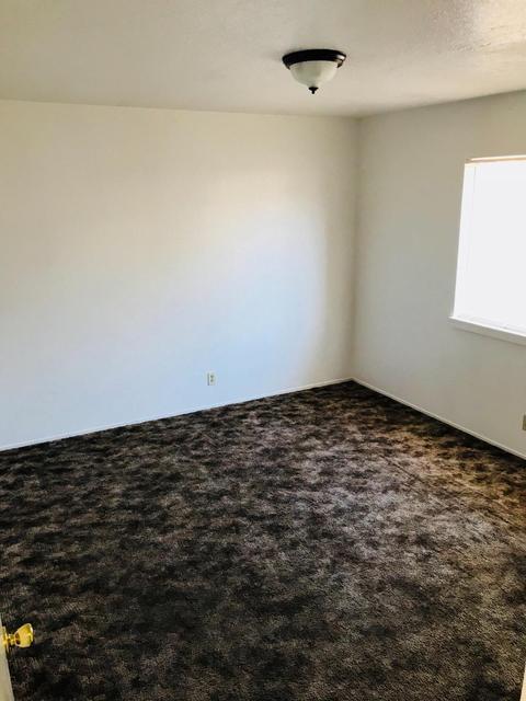 927 3rd St, Modesto, CA 95351 photo 5
