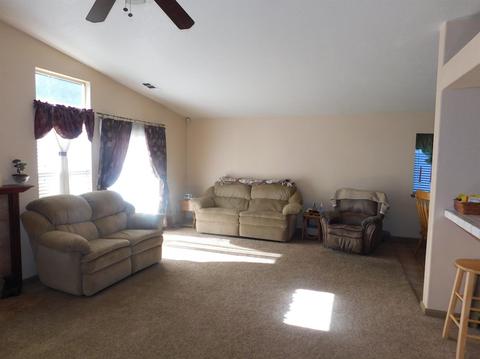 2146 Jayhawk Dr, Lodi, CA 95240 photo 7
