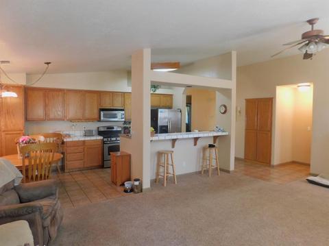 2146 Jayhawk Dr, Lodi, CA 95240 photo 10
