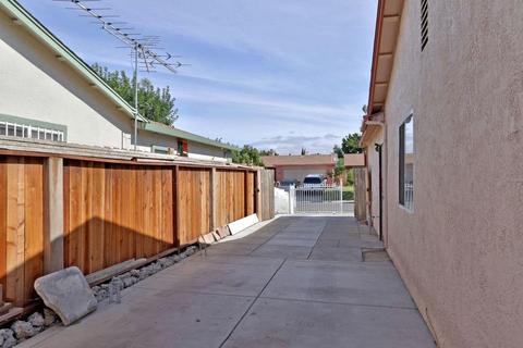 2060 Rock Pine Ct, Modesto, CA 95351 photo 21