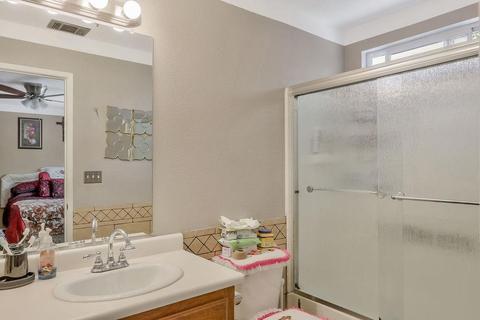 2060 Rock Pine Ct, Modesto, CA 95351 photo 17