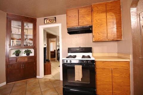 710 Park St, Turlock, CA 95380 photo 9