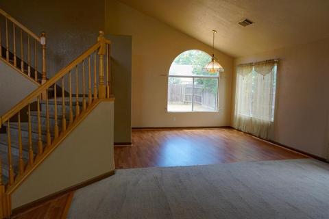 1668 Via Milano, Gustine, CA 95322 photo 3