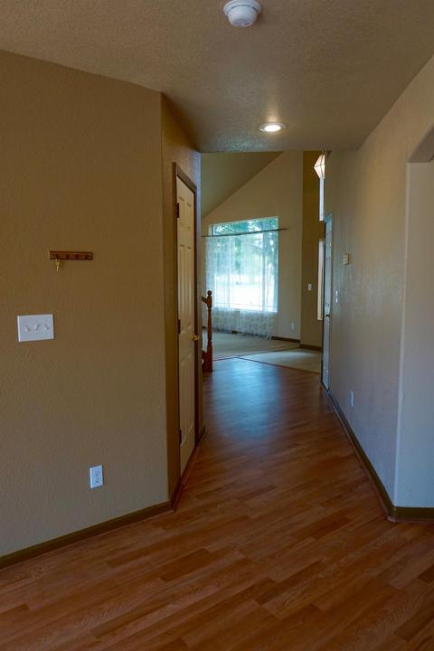 1668 Via Milano, Gustine, CA 95322 photo 12