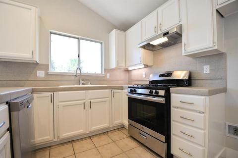 2405 Park Brae Way, Modesto, CA 95358 photo 10