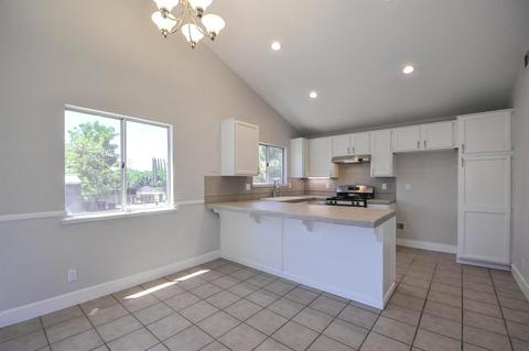 2405 Park Brae Way, Modesto, CA 95358 photo 8