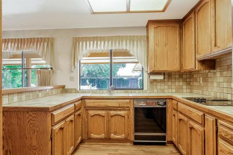 344 Eaton Ave, Tracy, CA 95376 photo 7